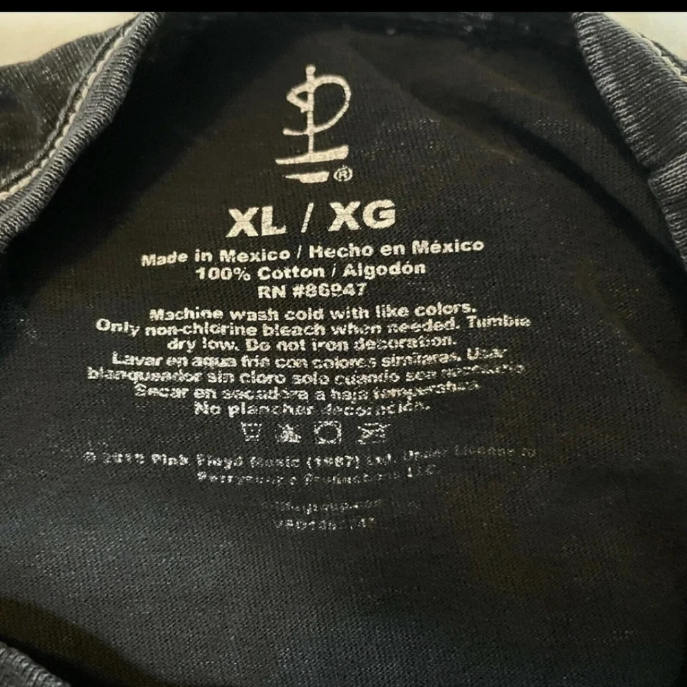 Pink Floyd Band T Shirt Dark Side Of the Moon Cut Off Crop - Picture 2 of 2